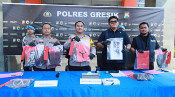 Profesor Sutan Nasomal Harapkan Kapolri Beri Penghargaan Bagi Kapolda Berhasil Ungkap Kasus Seperti Kapolres Gresik Surabaya!!
